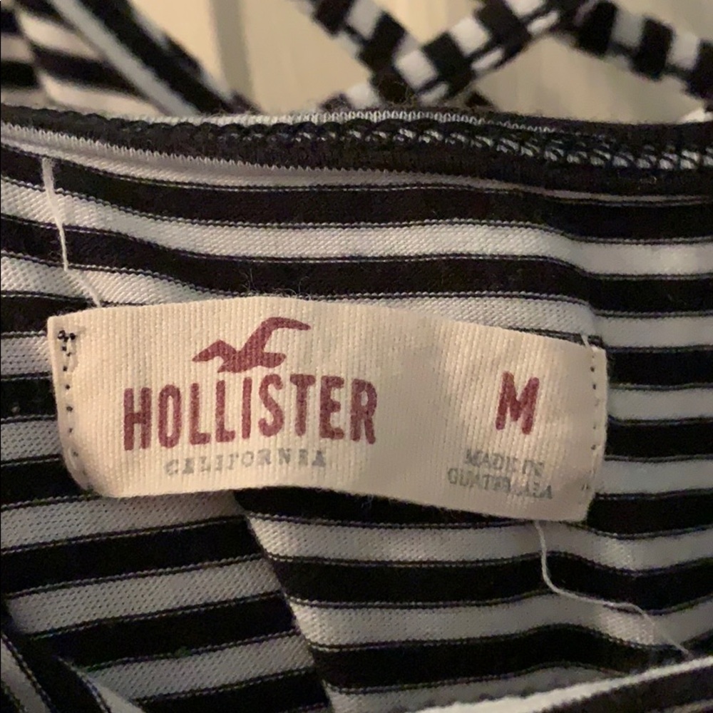🌼SALE🌼 Holister Striped Criss-across Dress - Picture 4 of 4